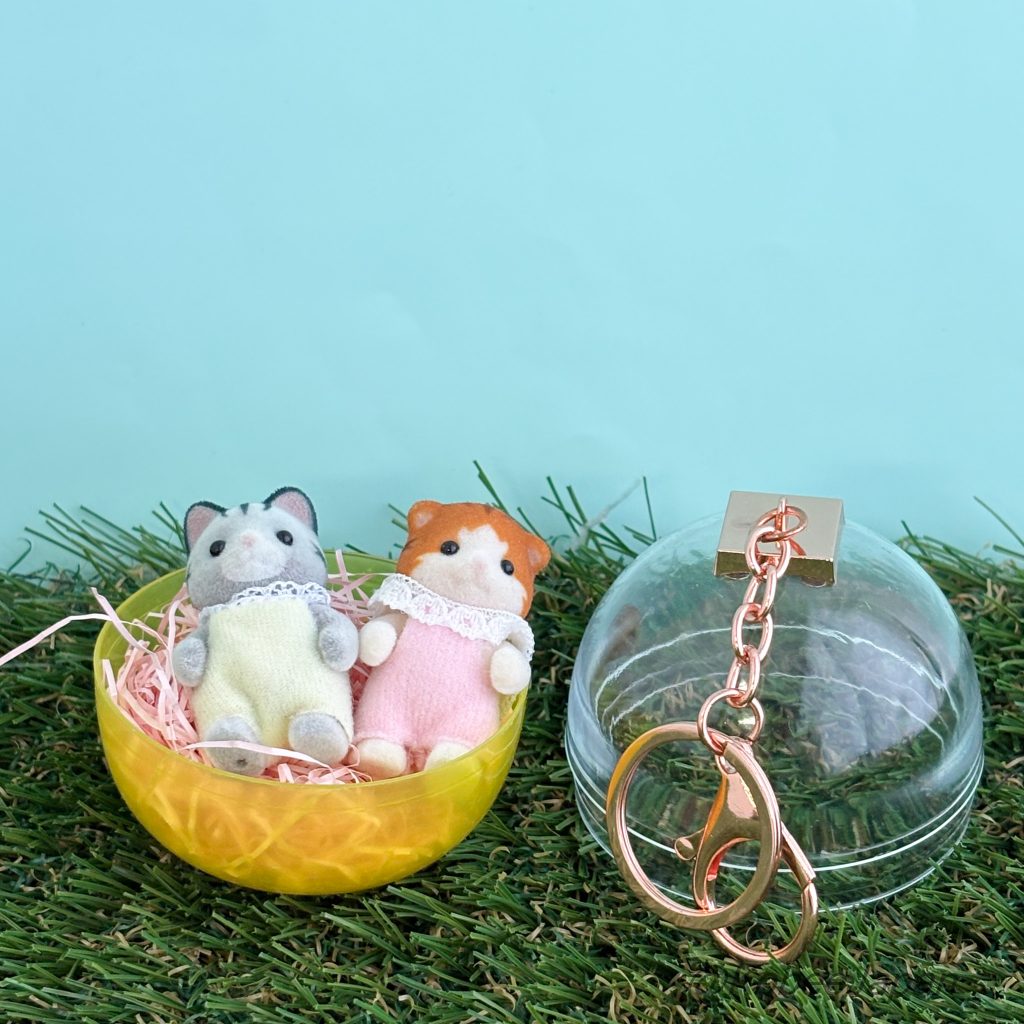 Capsule Keychain Portable Display Case Yellow