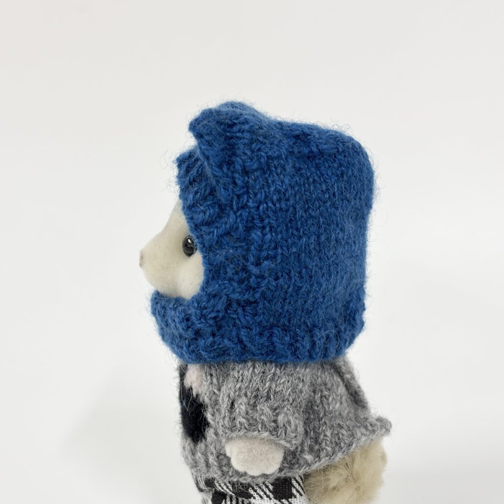 Cagoule tricotée bleue à oreilles de chat, faite main