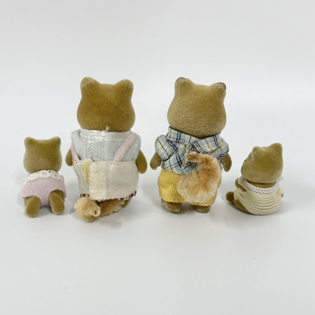 used Vintage Zorros Hermanos Honey Sylvanian Families Calico Critters