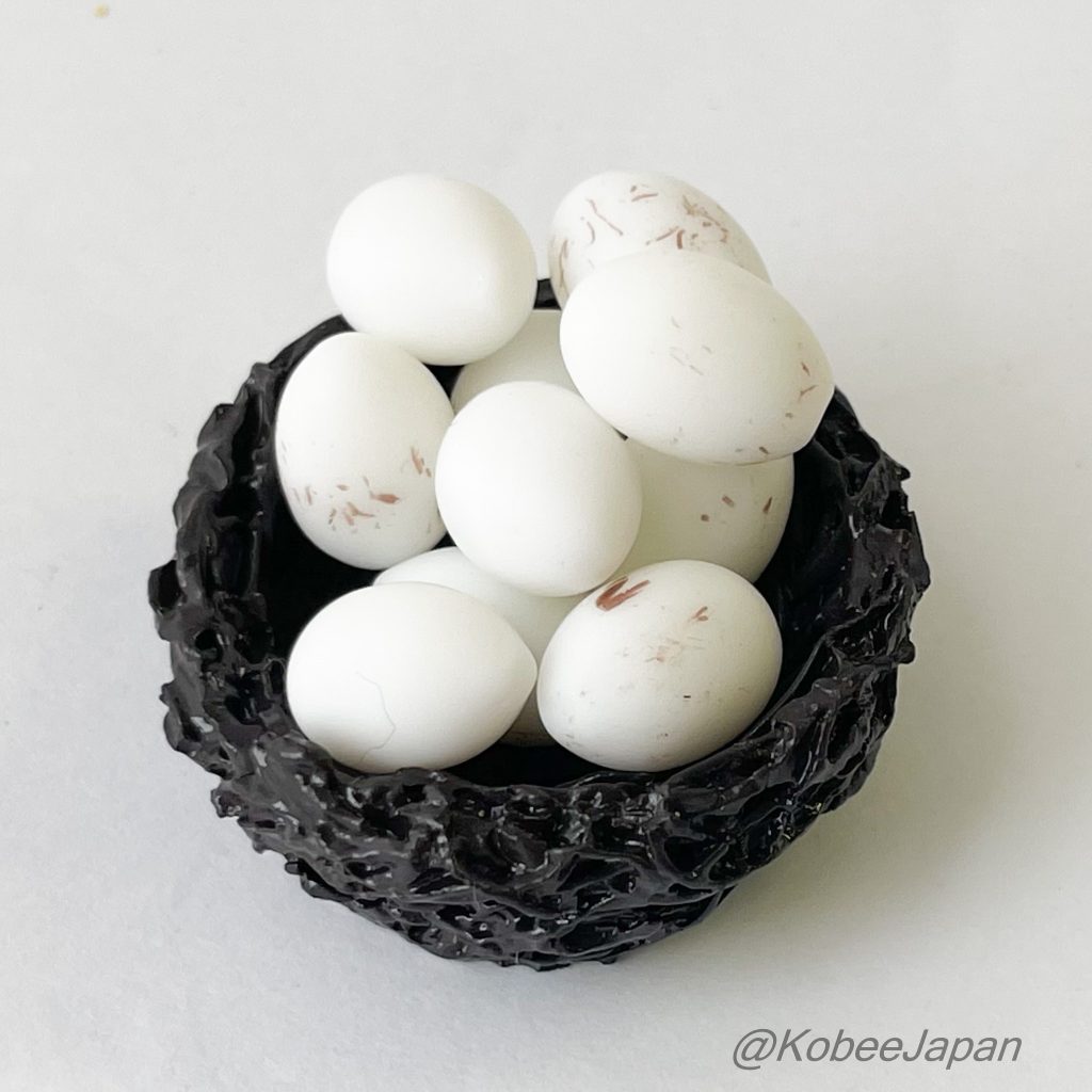Miniature Bird's Nest And Eggs Set White