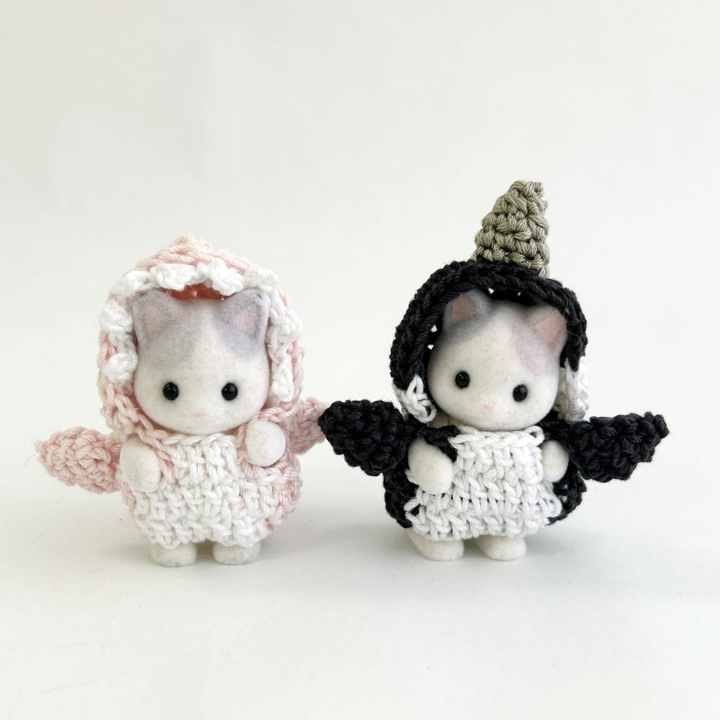 Disfraces hechos a mano de tiburón y pingüino tejidos a crochet