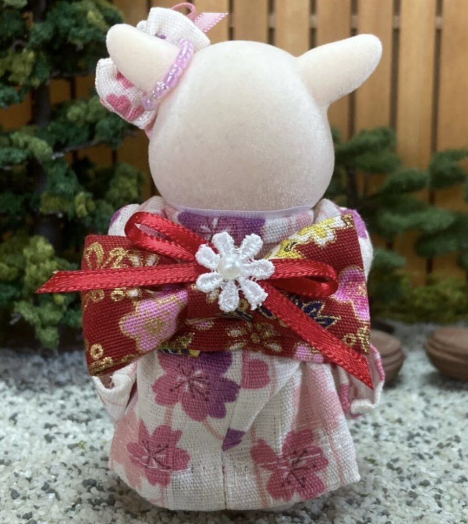 Kimono à motif Sakura pour mère fait main