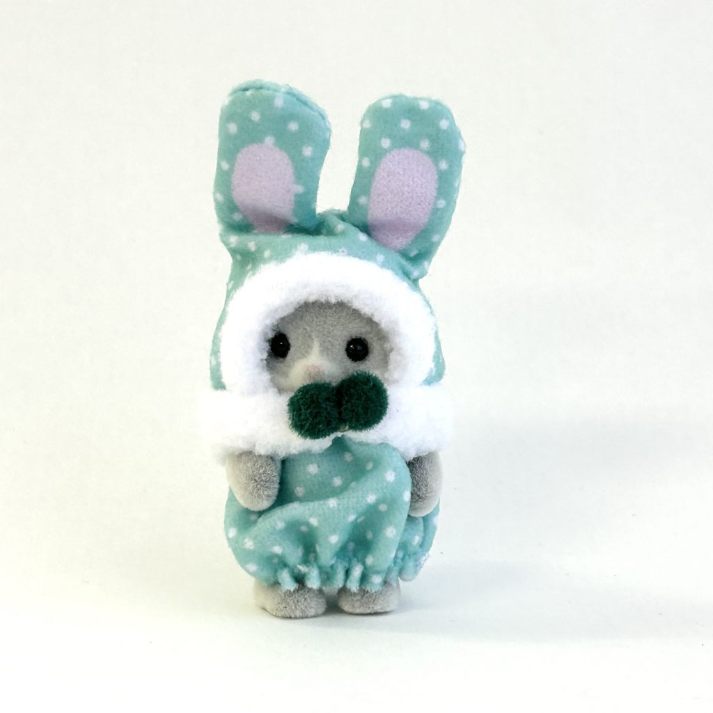 Disfraz de Conejo Colorido para Bebé Conejo Cola de Algodón Verde 2025 Familias Sylvanian Calico Critters