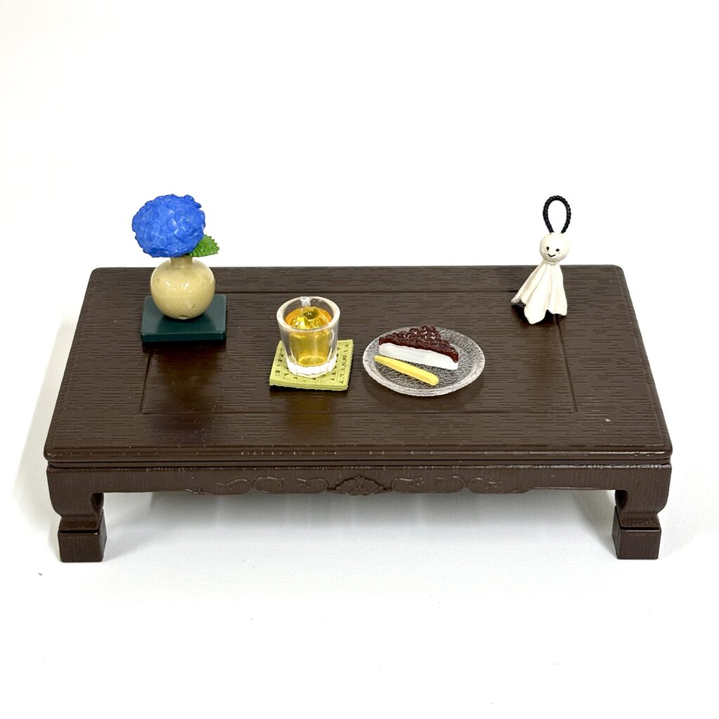 Mindful Living in Japan's Seasons Re-ment