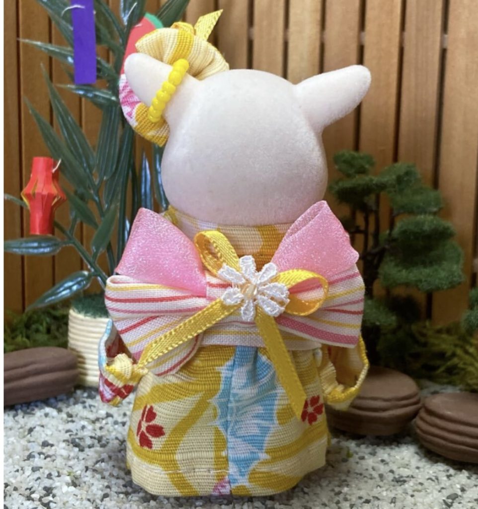 Yukata jaune pour mère fait main