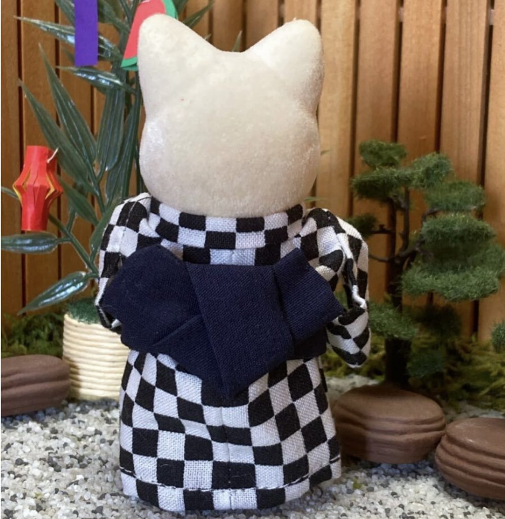 Kimono noir à motif Ichimatsu fait main pour père