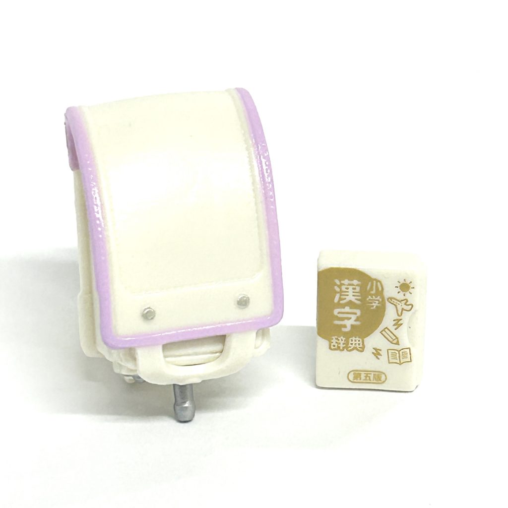 Capsule Toy Backpack and School Bag Off-White tarlin