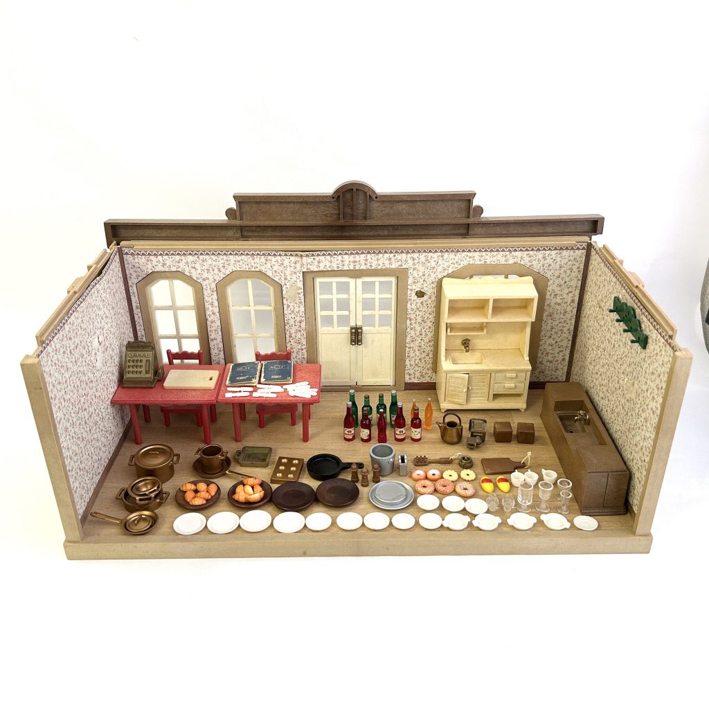 used] Vintage Restaurant Forest 1993 HA-19 Sylvanian Families Calico