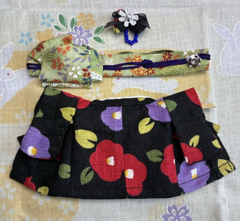 Kimono for Mother Black with Floral Pattern Handmade