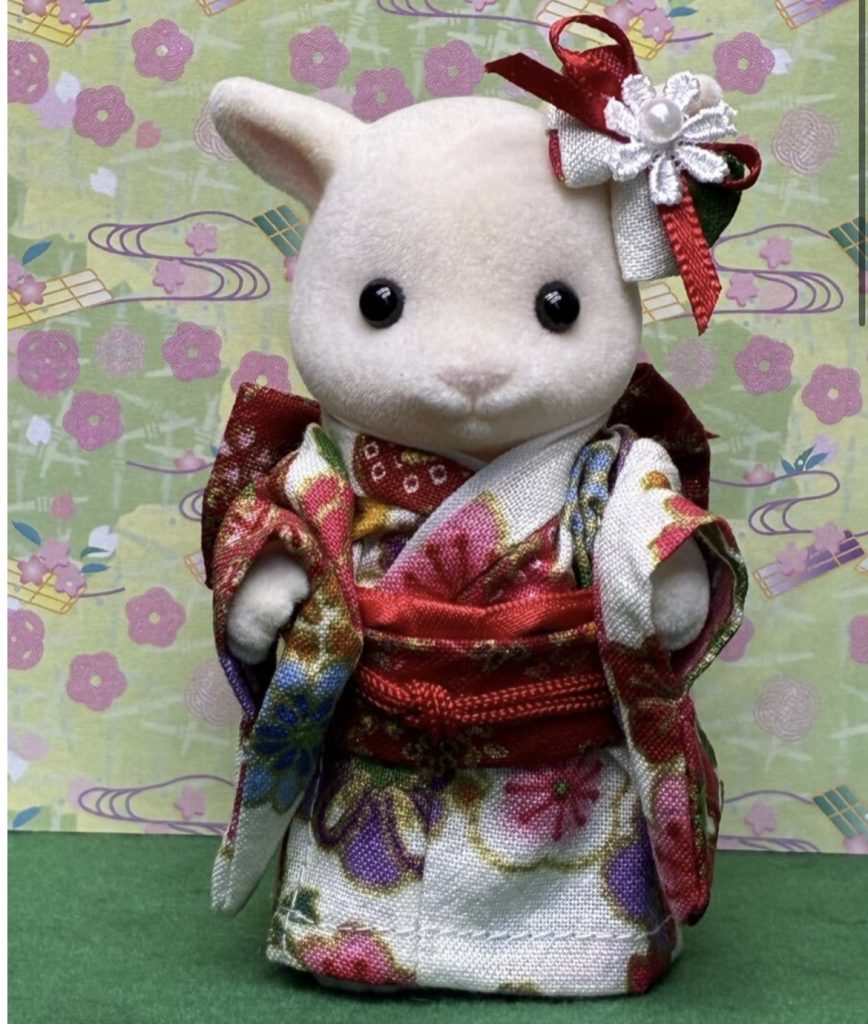 Kimono for Mother White with Floral Pattern Handmade