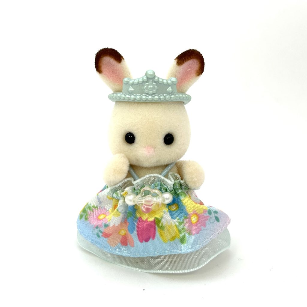 Robe de princesse fleurie pour bébés Sylvanian Families Calico Critters