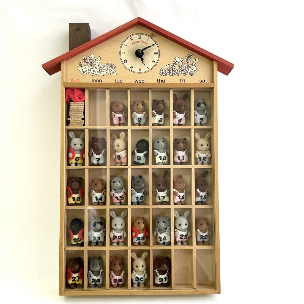 used] Vintage Baby Calendar Sylvanian Families Calico Critters