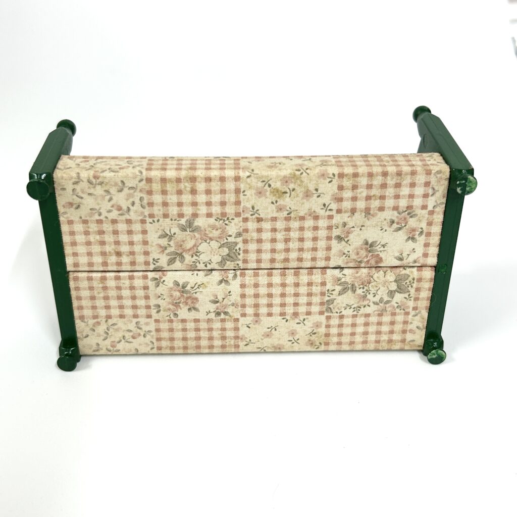 used Cama verde vintage Sylvanian Families Calico Critters