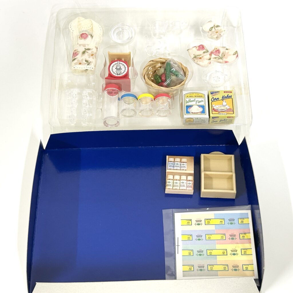 مستعمل طقم أدوات المطبخ KA-65 Sylvanian Families Calico Critters