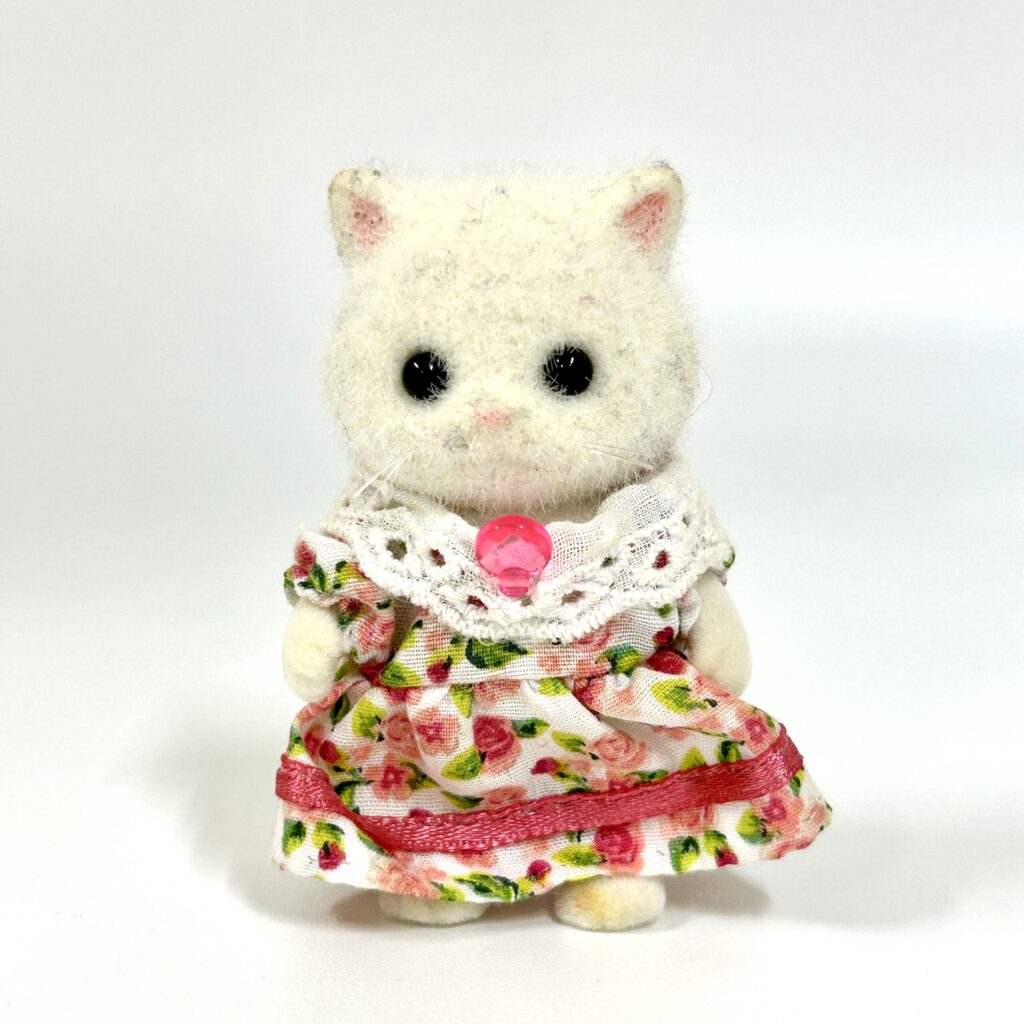 used صالون جمال ومكياج mi-76 Sylvanian Families Calico Critters