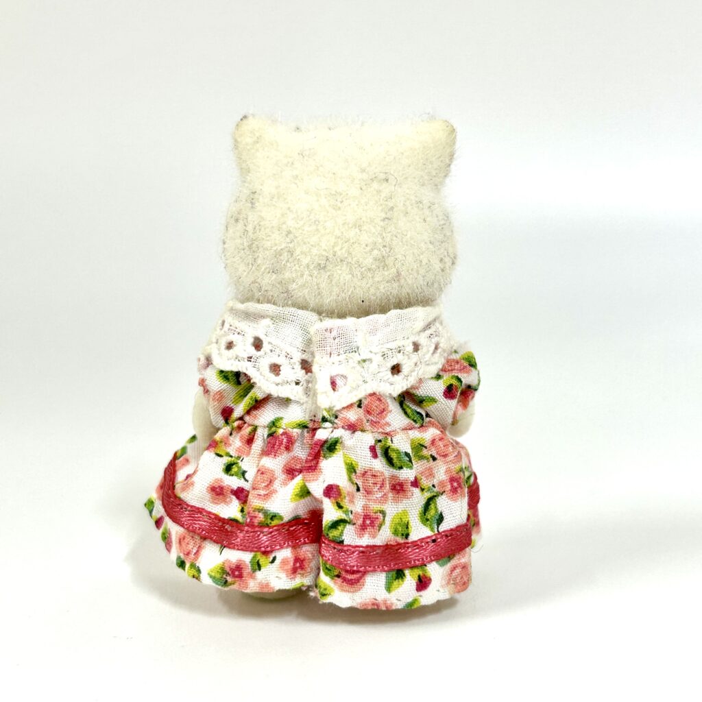 used صالون جمال ومكياج mi-76 Sylvanian Families Calico Critters