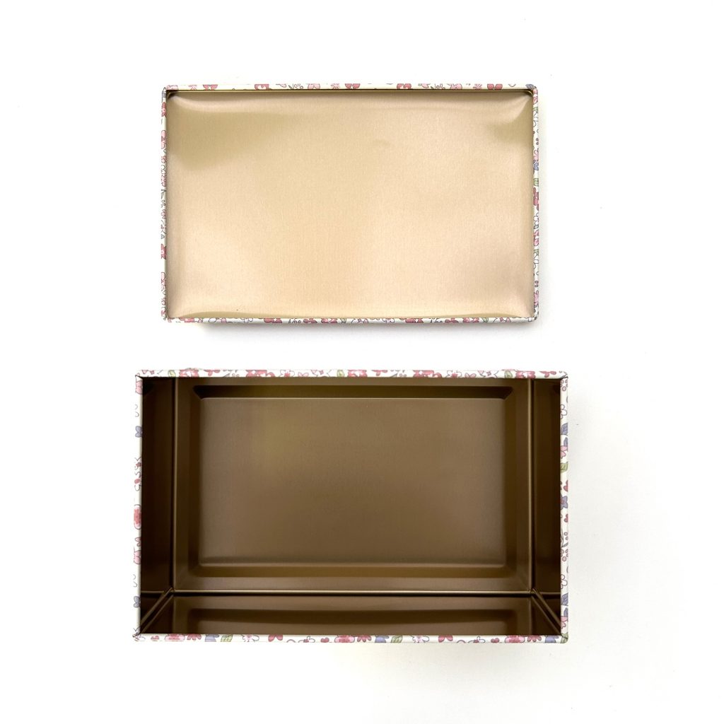 Yoku Moku Original Tin 2024 Sylvanian Families Calico Critters