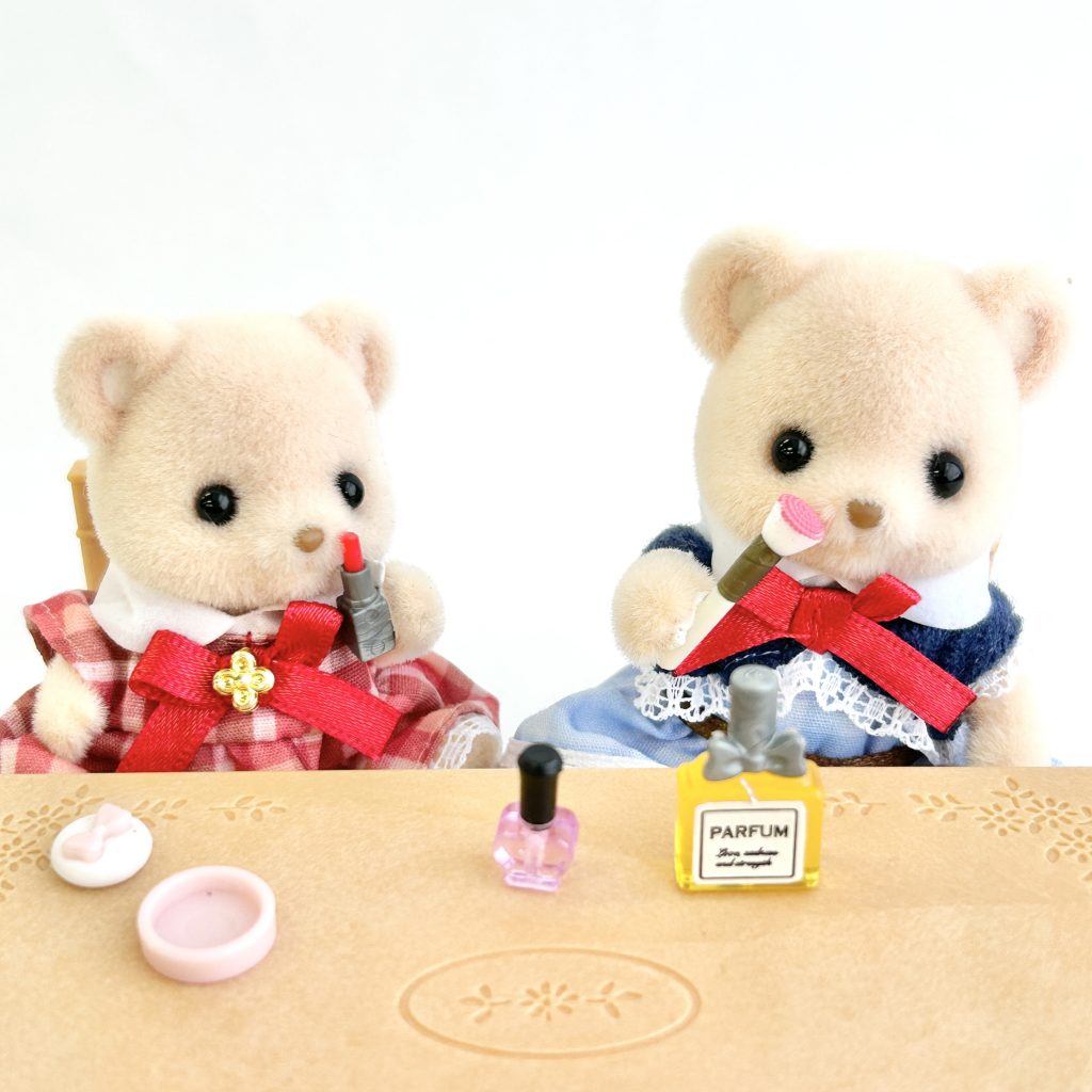 Cosmetics Set A