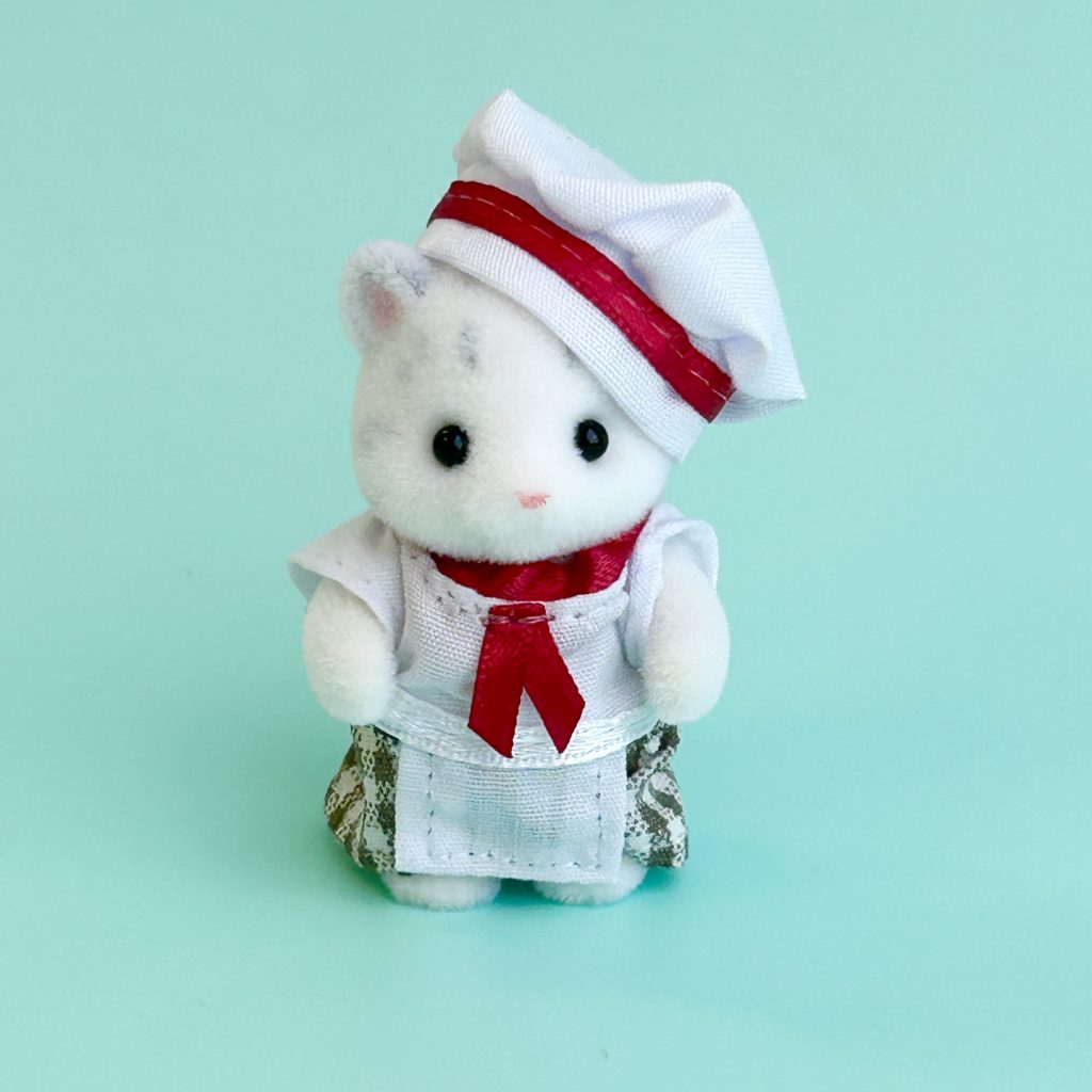 Uniforme de cuisine pour bébé léopard des neiges Forest Kitchen Chef Sylvanian Families Calico Critters