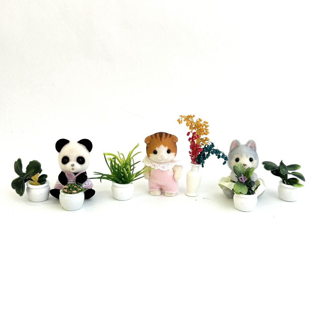 Set of 4 Potted Plants 1