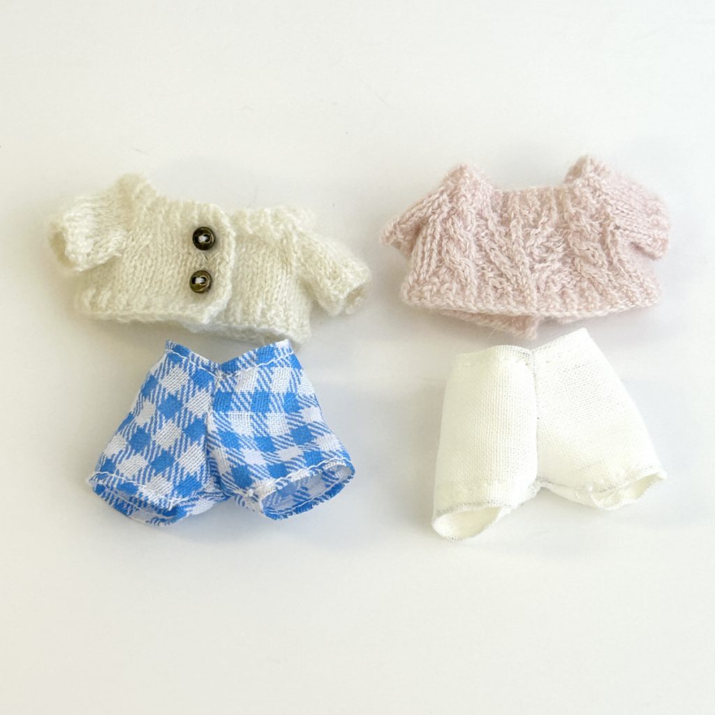 Ensemble cardigan tricoté rose blanc fait main