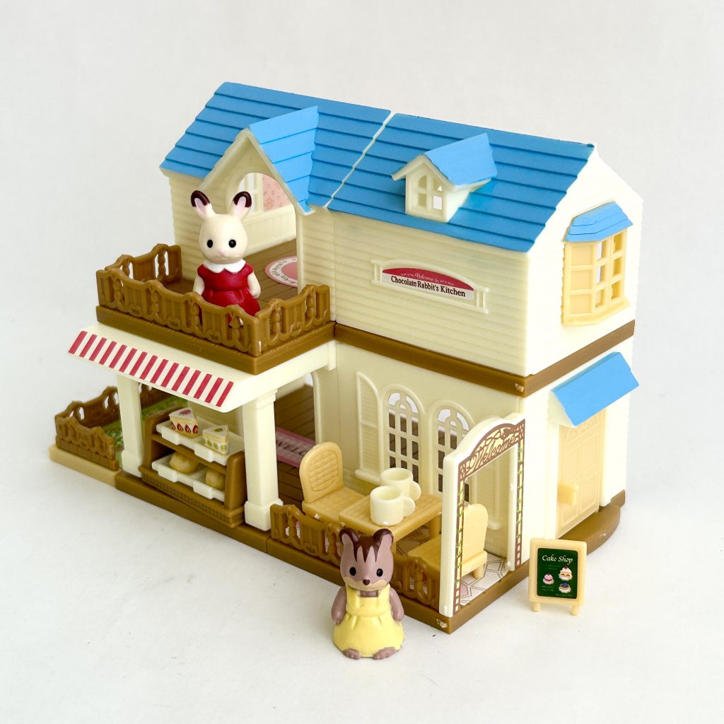 Kabaya Mini Series The Courtyard Restaurant 2025 4pcs set Sylvanian Families Calico Critters