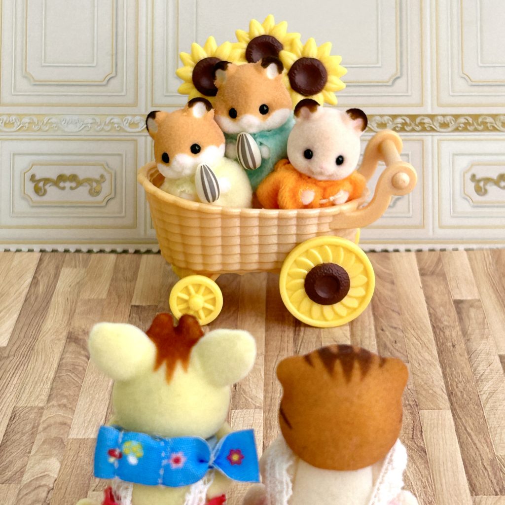 Dollhouse Flooring Sheets Set of 2 Random Length Light Color Seria