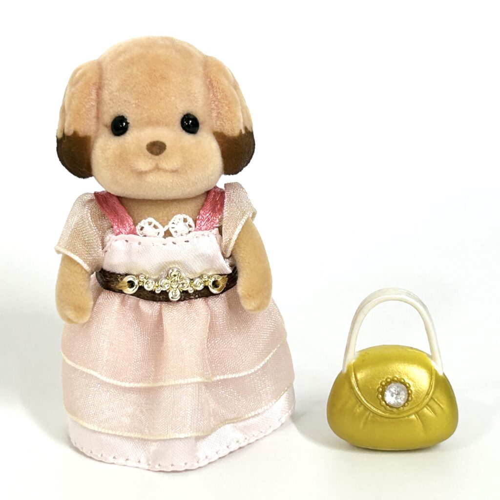 used أخت بودل كبيرة من سلسلة تاون - Sylvanian Families Calico Critters