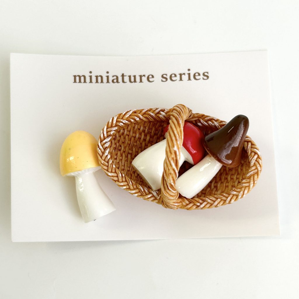 Miniature Basket and Mushroom Halloween Natural Kitchen