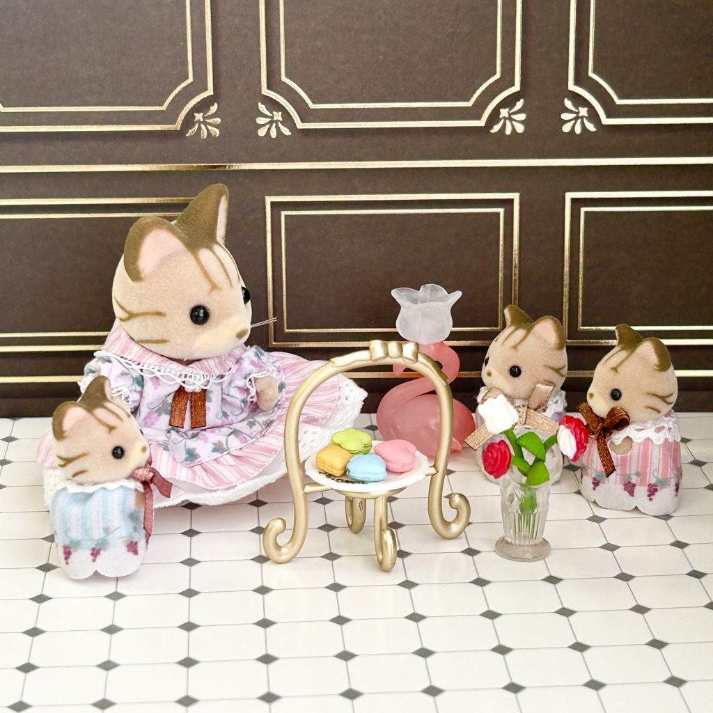 Dollhouse Wallpaper/Flooring Set of 2 White Tile Seria