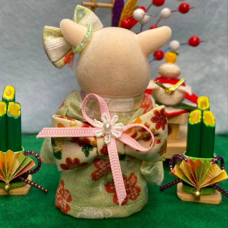 KIMONO SAKURA MATCHA FAIT MAIN POUR MÈRE Ne s'applique pas