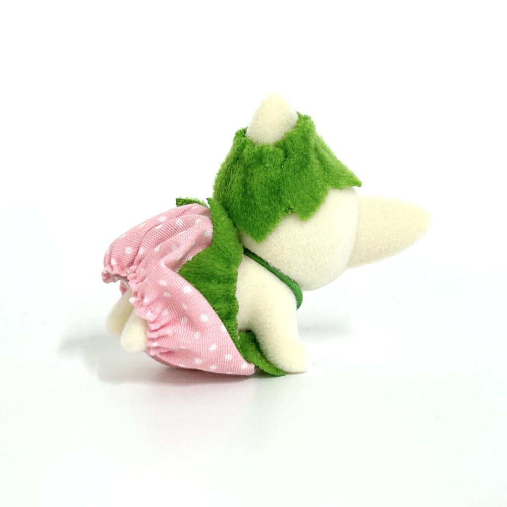 Very Berry Babies Fennec Fox Crawling Sylvanian Families Calico Critters