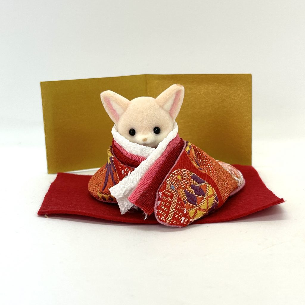 KIMONO TEMARI FAIT MAIN POUR BÉBÉ Ne s'applique pas