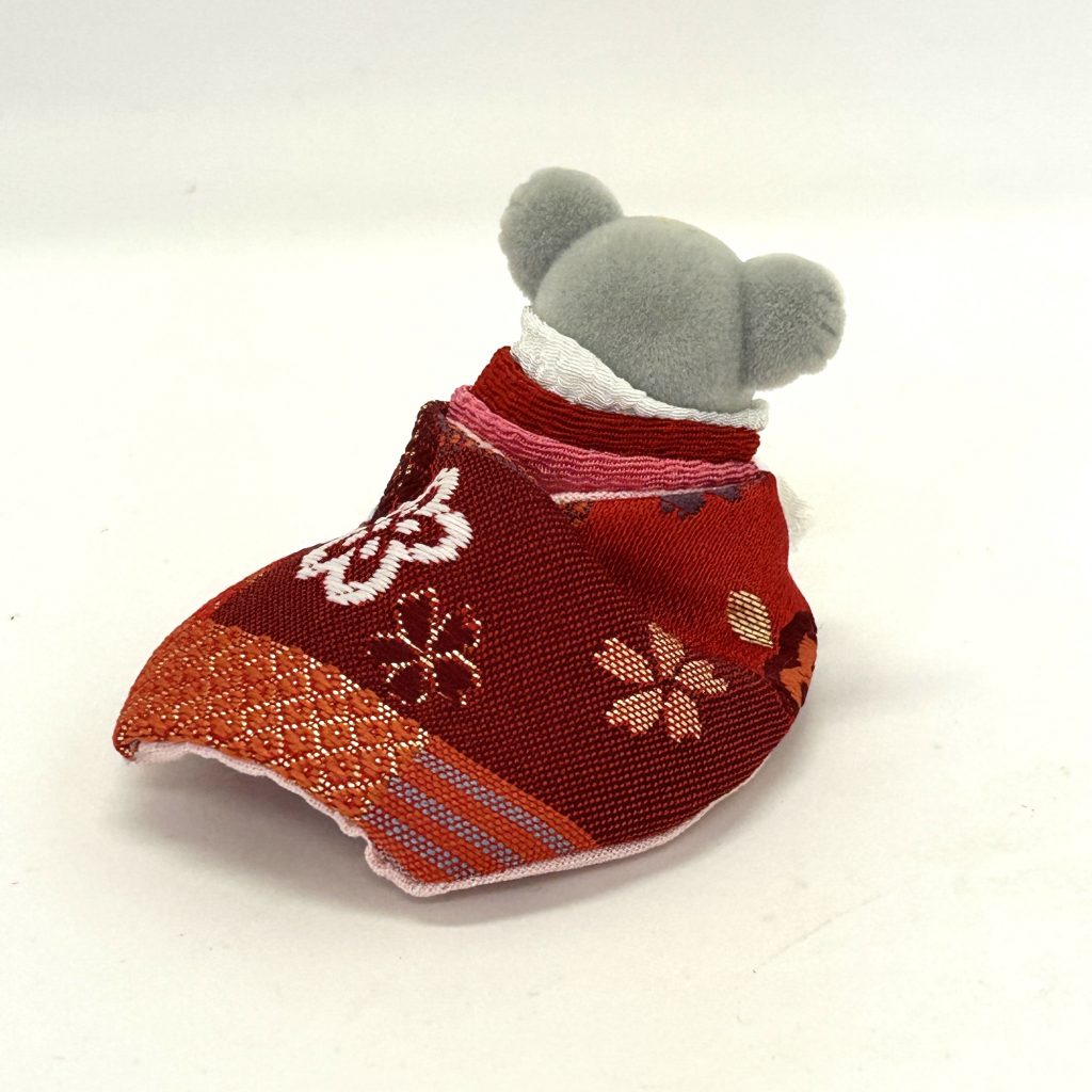 KIMONO SAKURA FAIT MAIN POUR BÉBÉ Ne s'applique pas