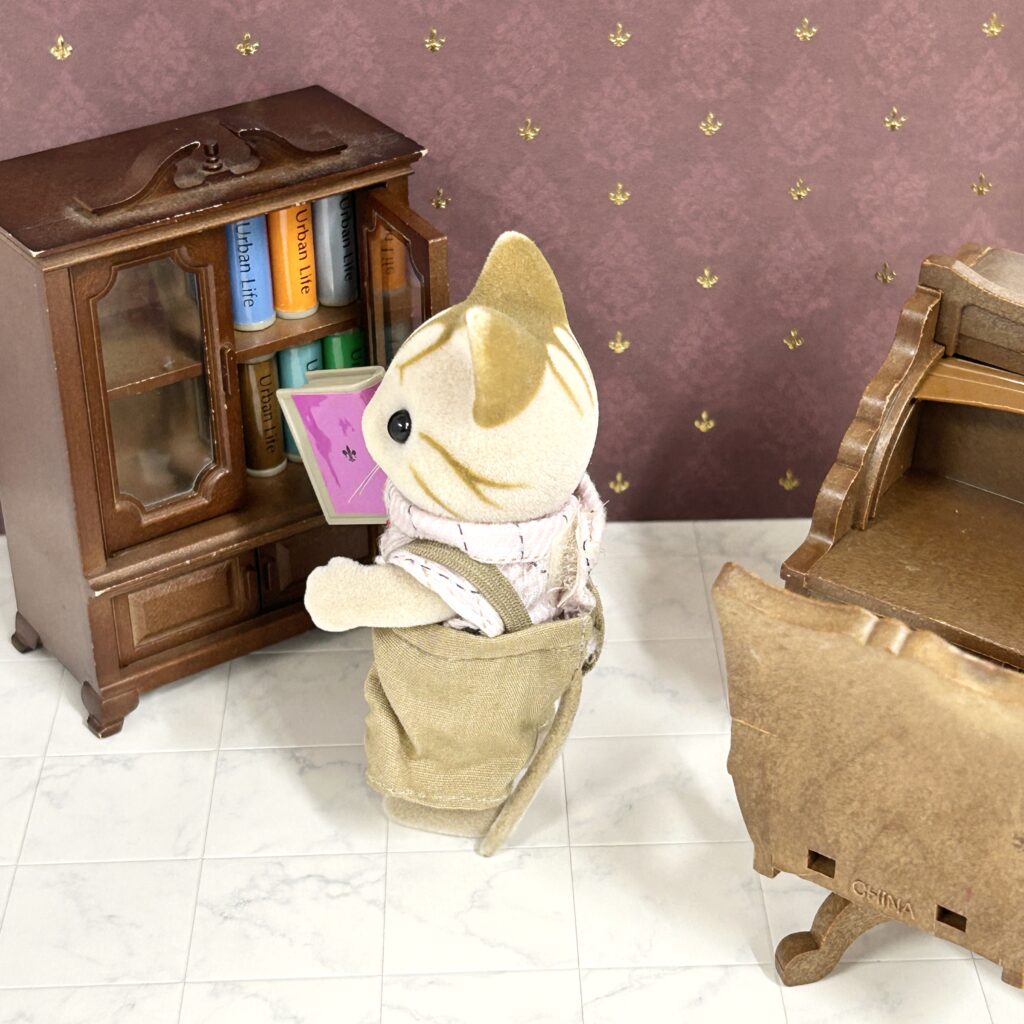 Dollhouse Flooring Sheets Set of 2 White Stone-Textured Tile Seria