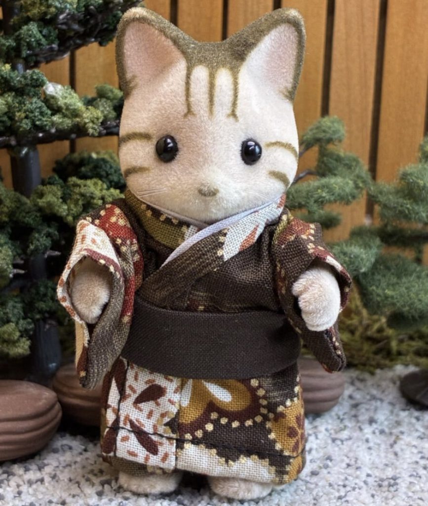 كيمونو بني داكن للأب مصنوع يدويًا