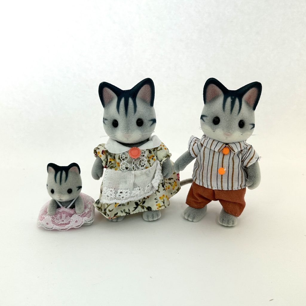 Cat Figurine Calico Critters Fisher Cat Family Used] FISHER CAT