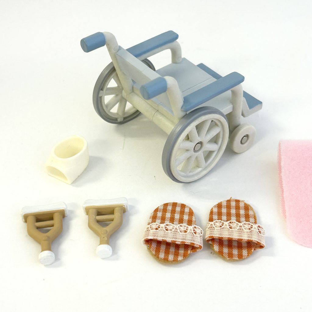 used Set de silla de ruedas H-04 Sylvanian Families Calico Critters