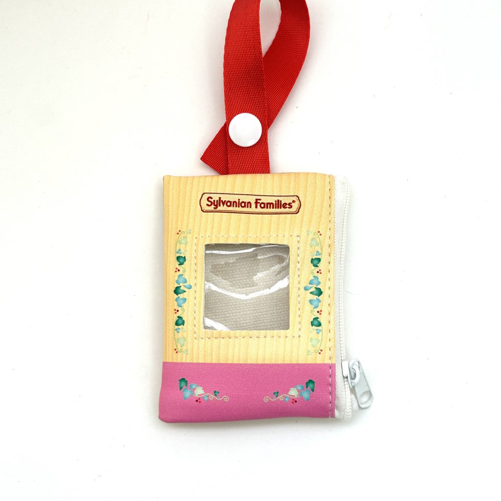 Capsule Toy Outing Pouch 2 Package Design Sylvanian Families Calico Critters