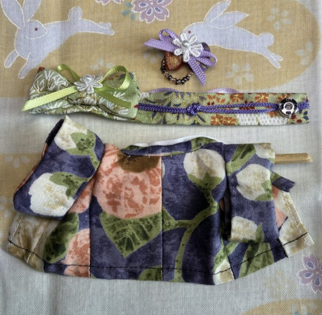 Kimono violet fait main pour mère fait main