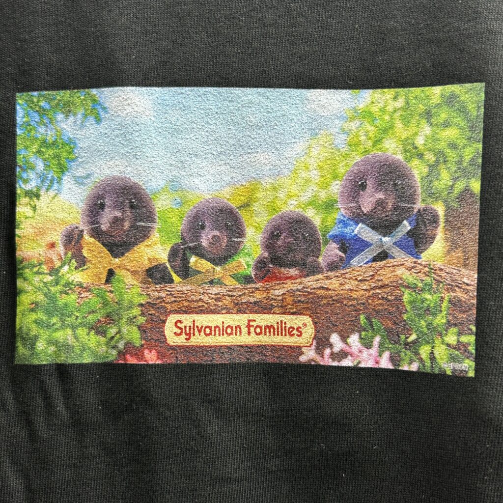 Mole Family Ambassador T-Shirt (Front Print) Black XS Amaazon Original Sylvanian Families Calico Critters