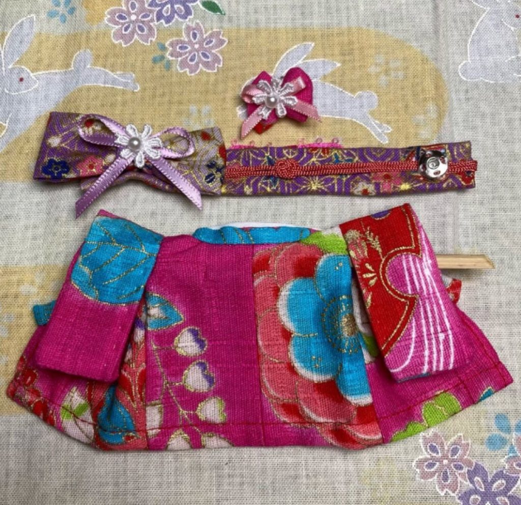 KIMONO ROSE FAIT MAIN POUR MÈRE Epoch Ne s'applique pas