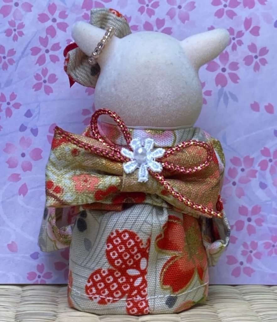 KIMONO SAKURA FAIT MAIN BLANC CASSE POUR MÈRE Ne s'applique pas