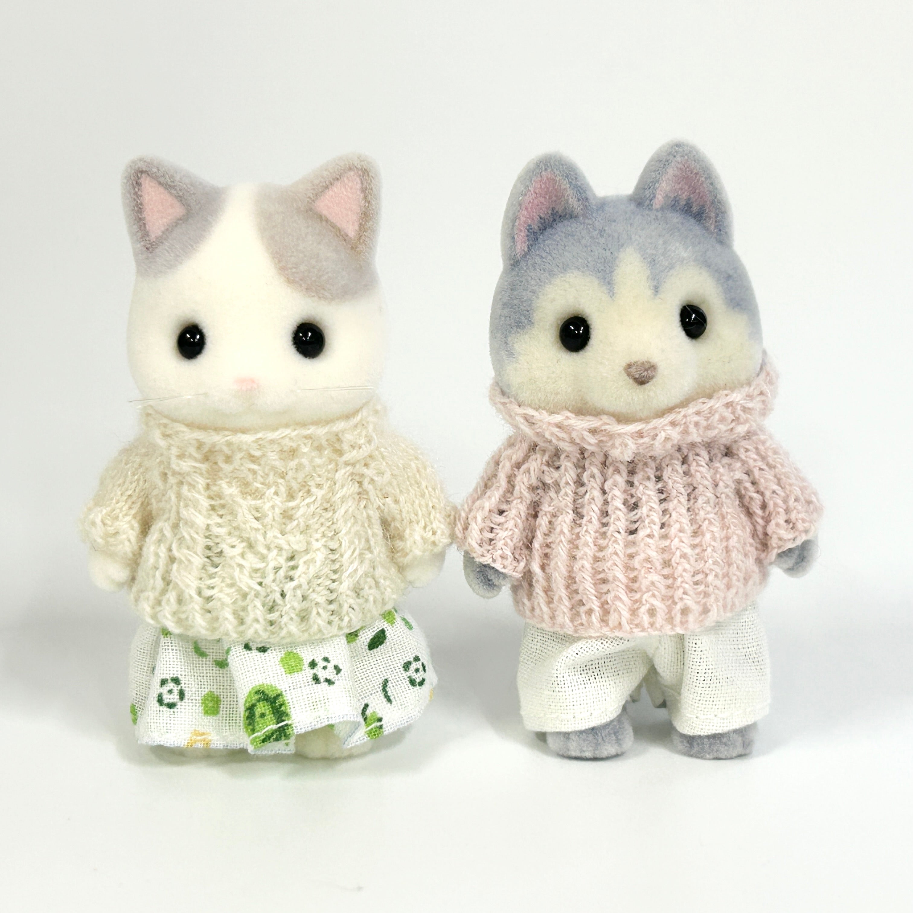 Cable Knit Sweater Set of 2 C Handmade