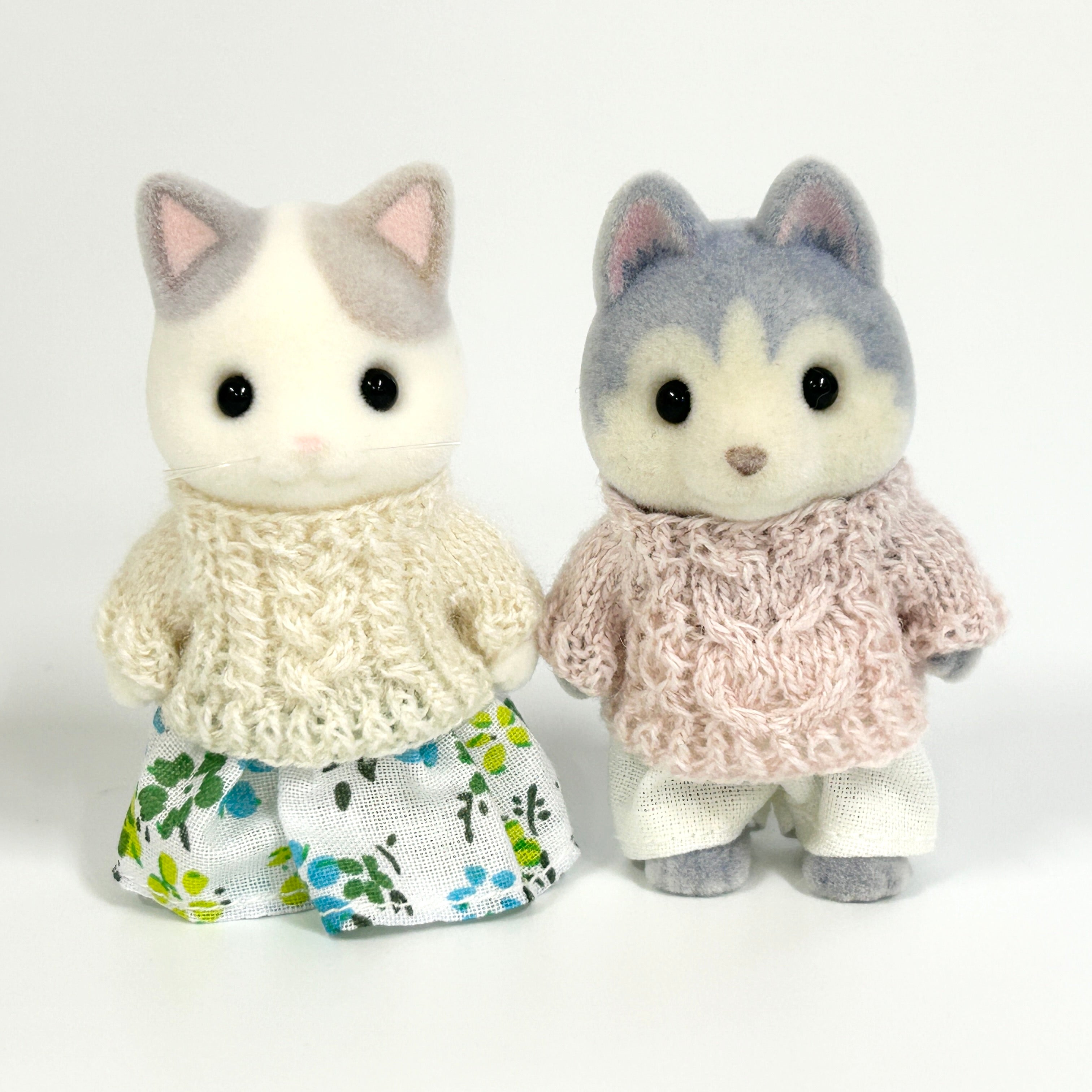 Cable Knit Sweater Set of 2 D Handmade