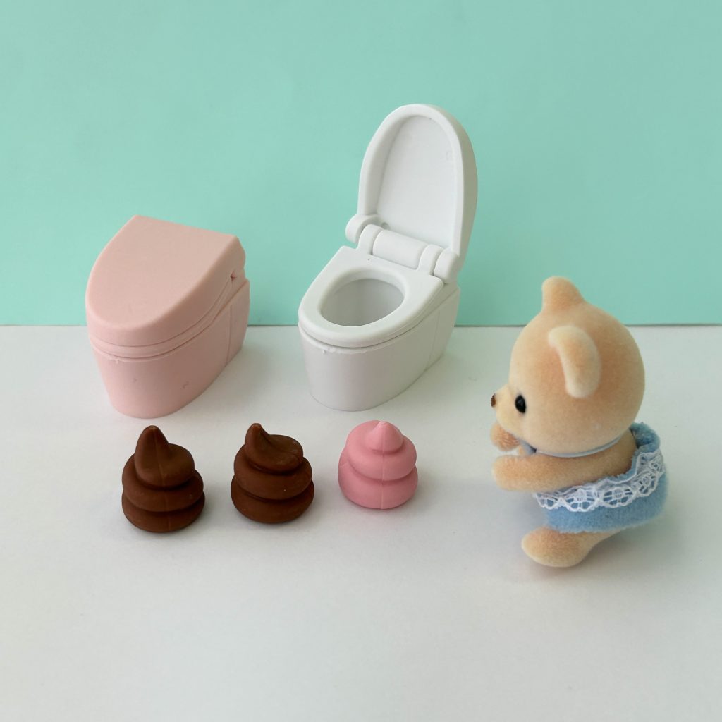 Daiso Unique Puzzle Eraser Toilet DAISO