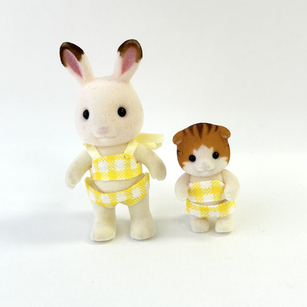 ENSEMBLE DE MAILLOT DE BAIN JAUNE FAIT MAIN Ne s'applique pas