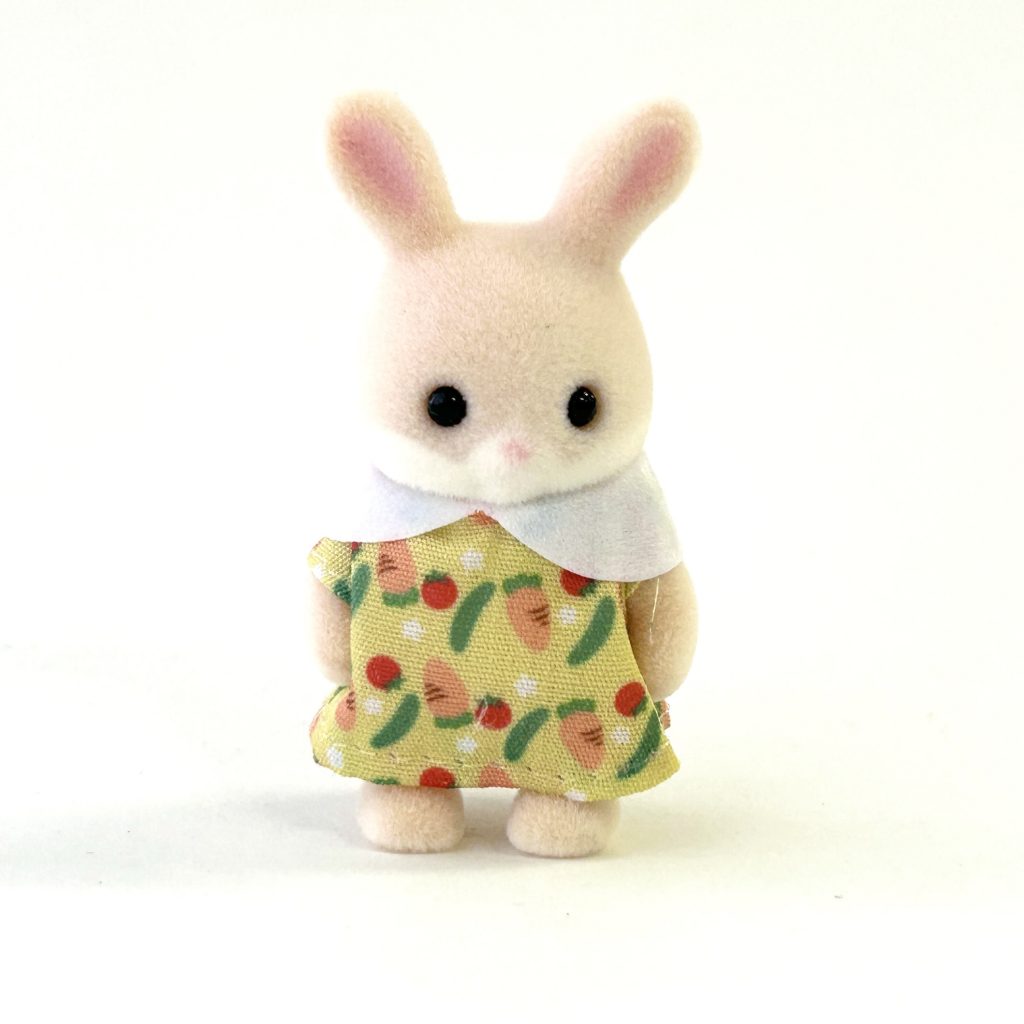 Sylvanian Park Ibaraido Baby Margaret Rabbit 1 Sylvanian Families Calico Critters
