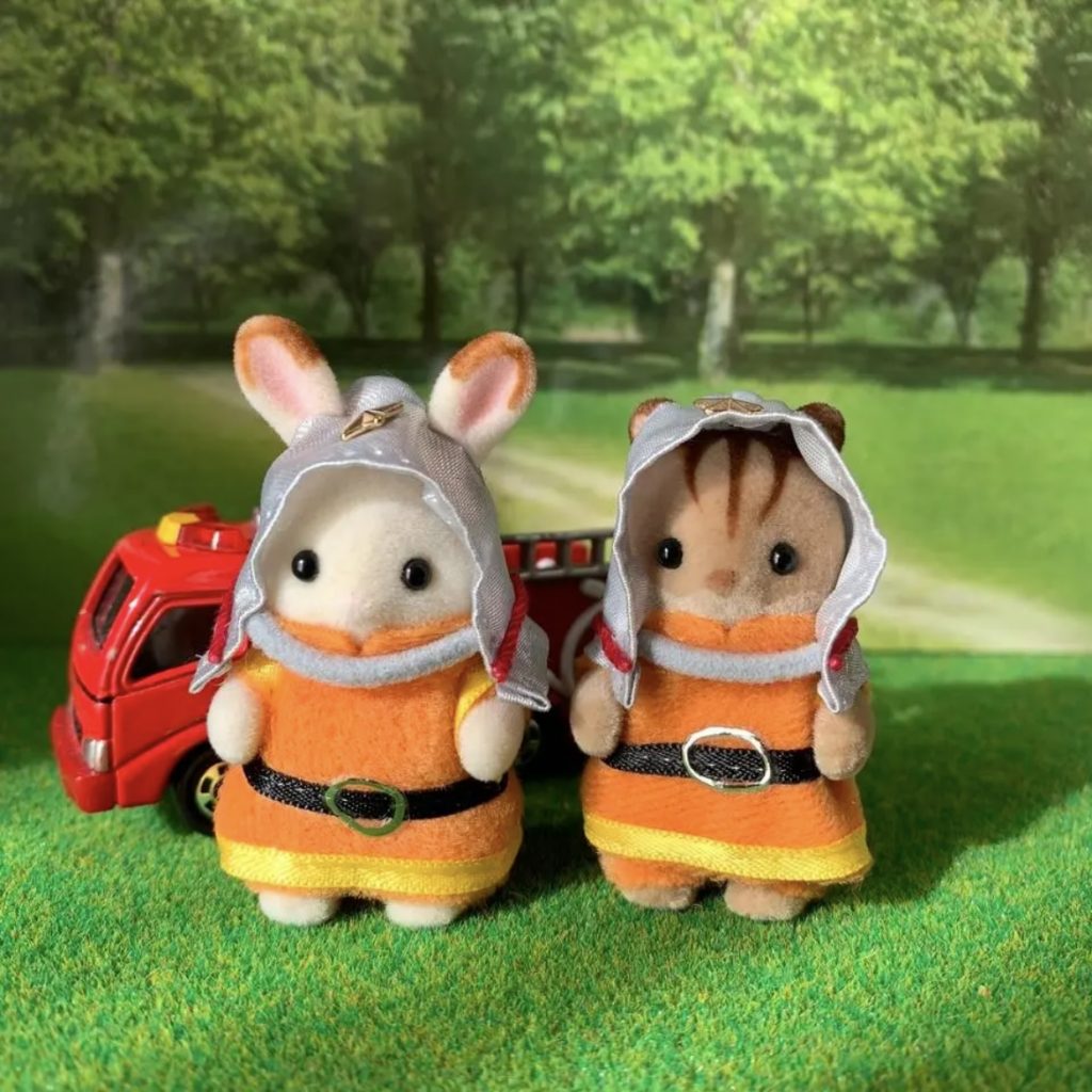 HANDMADE FIREFIGHTER COSTUME SET FOR BABY Does not apply