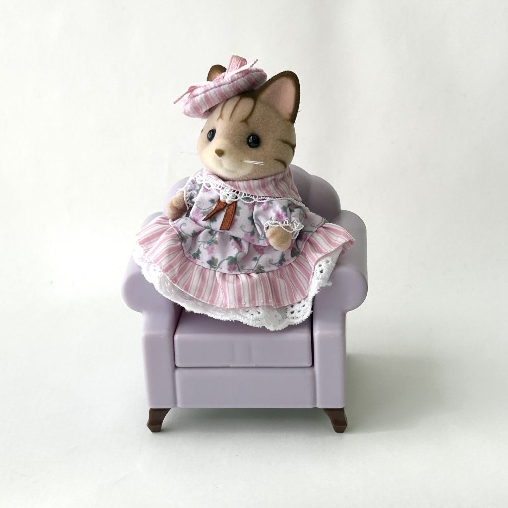 Daiso Miniature Sofa Purple Japan DAISO